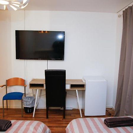 Motel Tornio Bagian luar foto