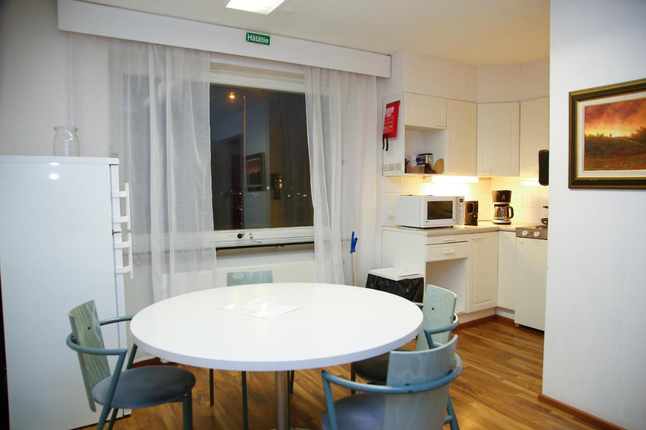 Motel Tornio Bagian luar foto